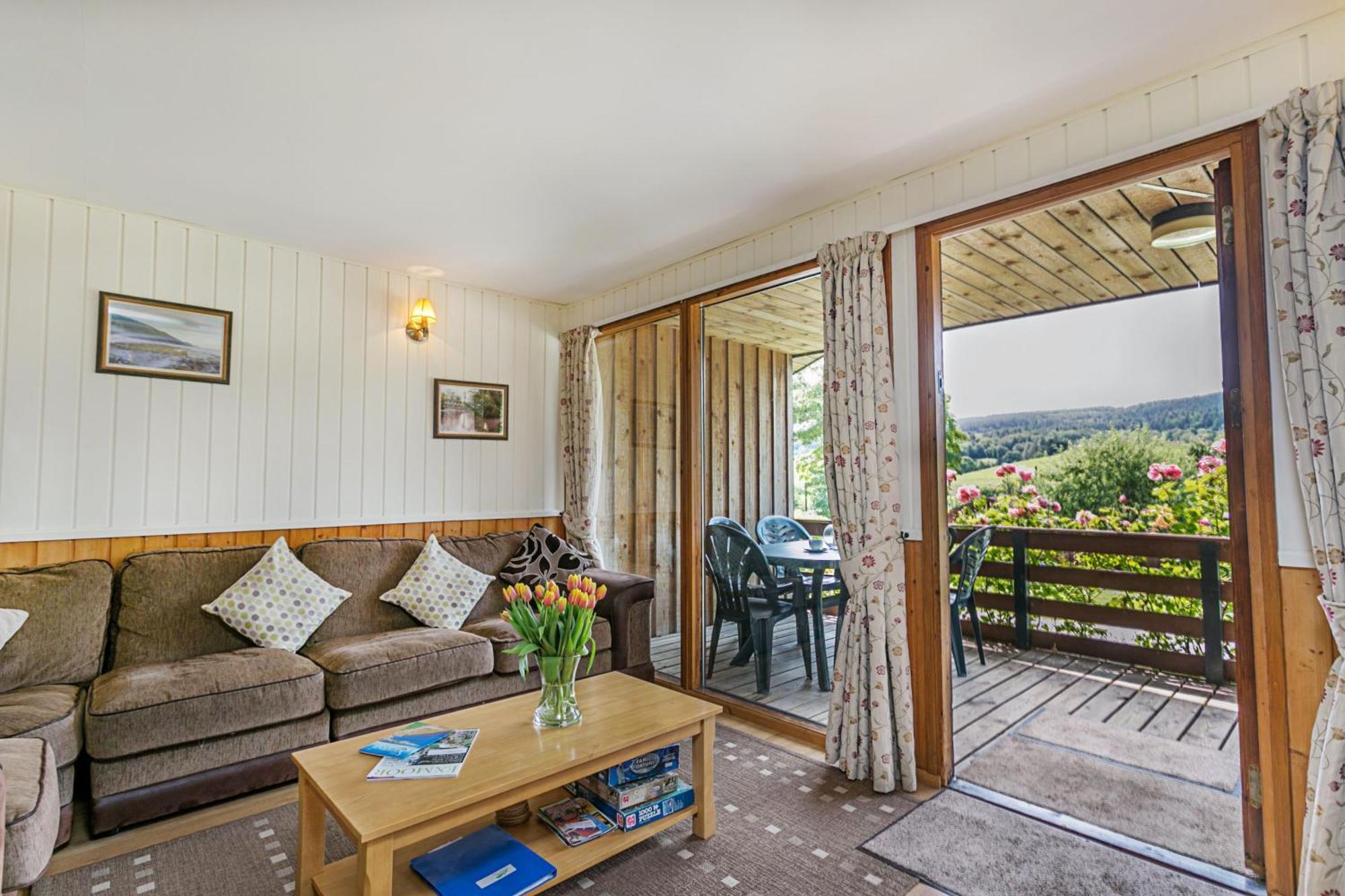 Laburnum Lodge Sleeps 6 Wheelchair Access Minehead Exterior photo